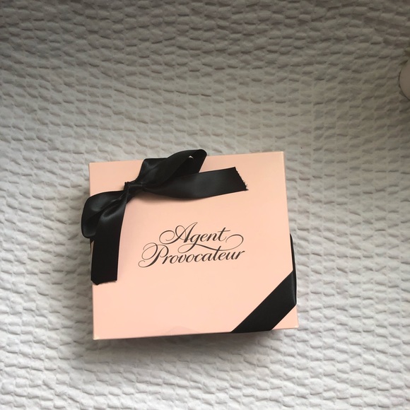 NWT Agent Provocateur “Lucille” Bra and Panty - Picture 5 of 5